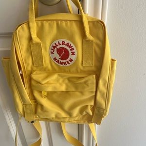 Fjallraven Kanken mini backpack in color corn